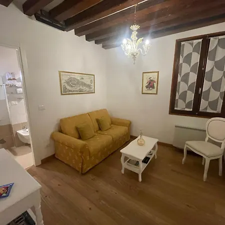 Residenza Corte Antica Oda ve Kahvaltı